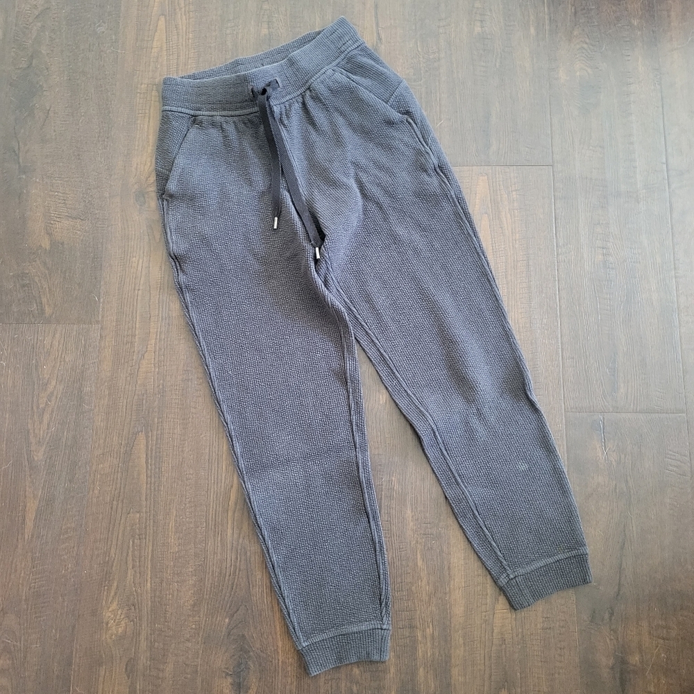 Lululemon Textured Scuba Joggers Charcoal Grey Size 2